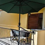 Cozy With Private Garden & Easy Parking * Ρόβινι