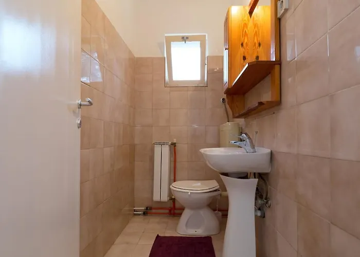 Cozy With Private Garden & Easy Parking * Rovinj